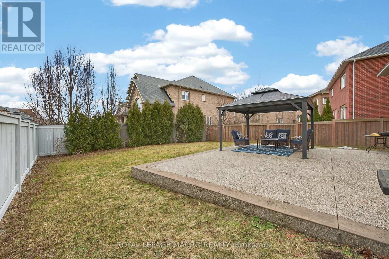Detached at 3 GRANDELL DRIVE, Hamilton
