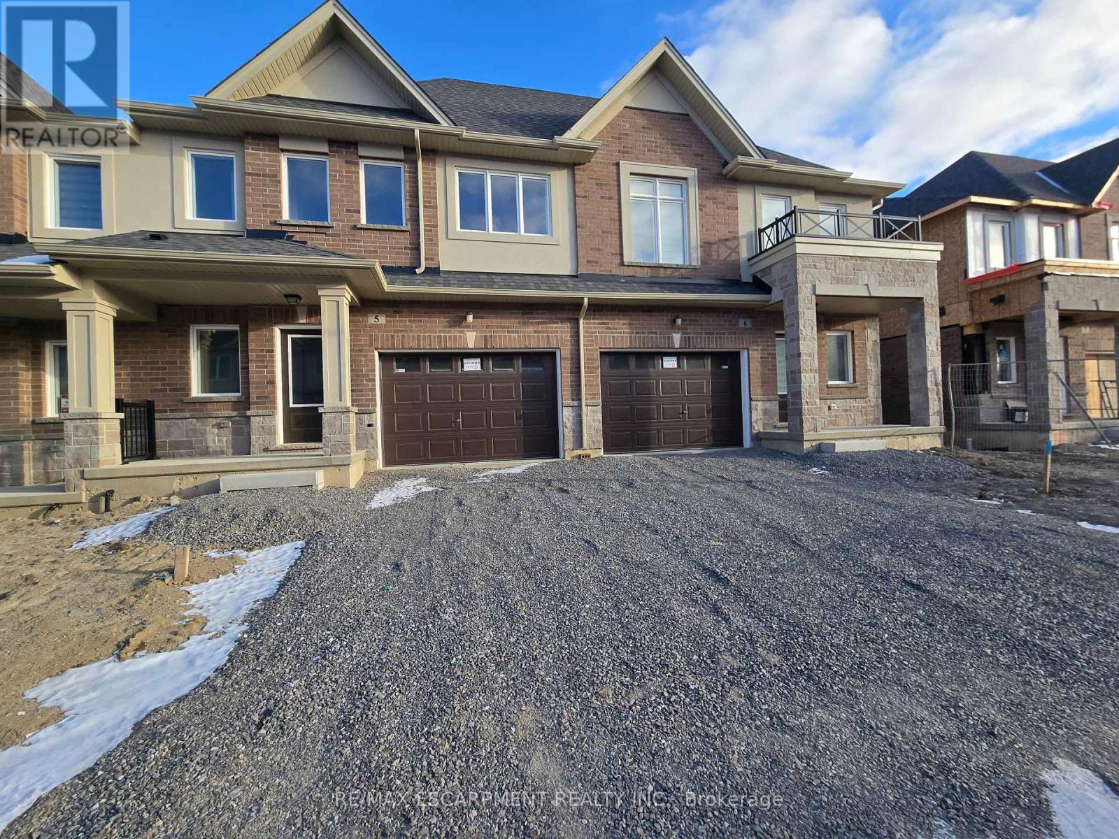 Townhouse at 5 - 205 THAMES WAY, Hamilton (Mount Hope)