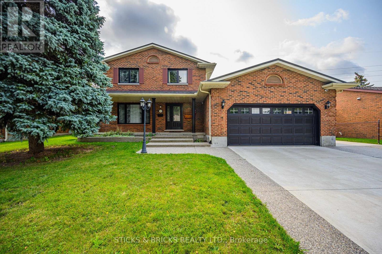 Detached at 7102 BURBANK CRESCENT, Niagara Falls (Stamford)
