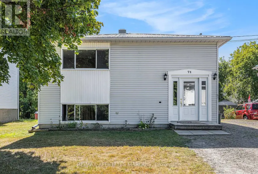 Multiplex at 71 STEPHEN STREET, Smiths Falls