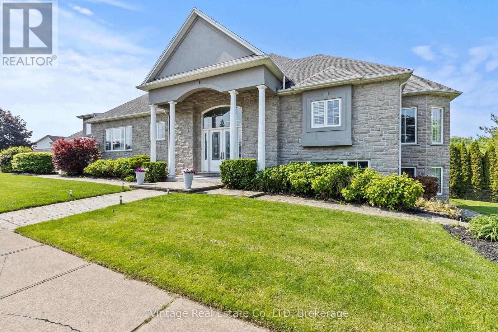 Detached at 3689 CARDINAL DRIVE, Niagara Falls (Mt. Carmel)
