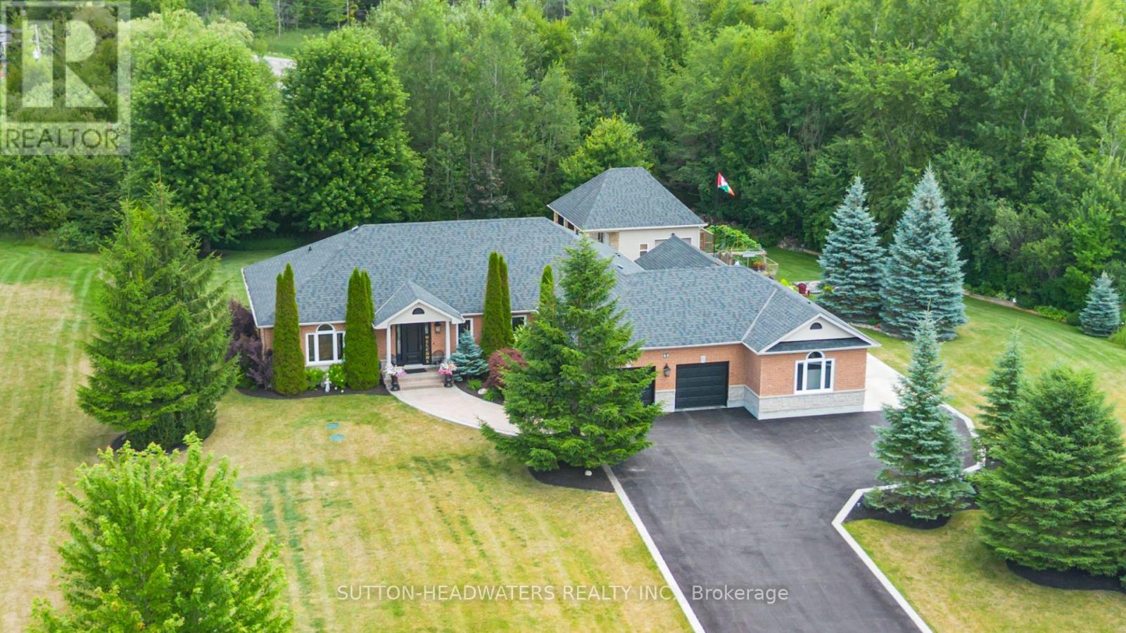 Detached at 63 BROOKHAVEN CRESCENT, East Garafraxa