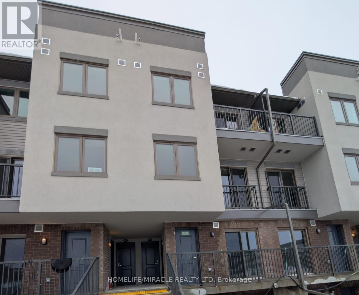 Townhouse at C23 - 350 FISHER MILLS ROAD, Cambridge