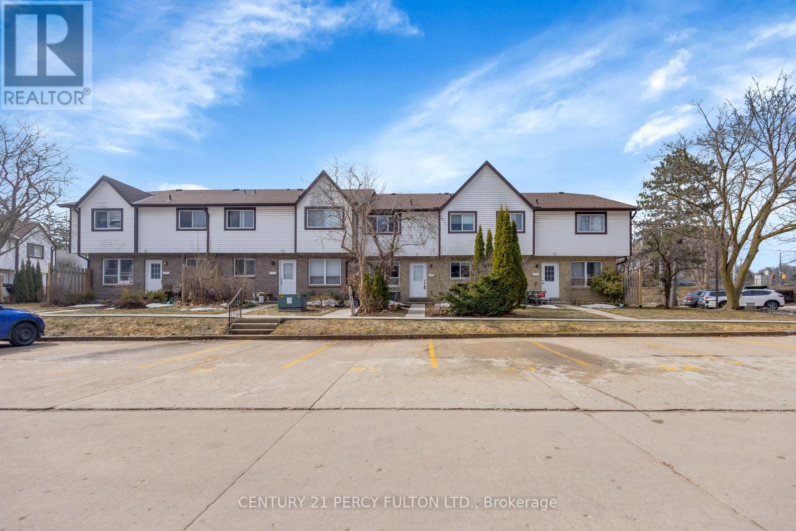 Townhouse at 23 - 445 PIONEER DRIVE, Kitchener