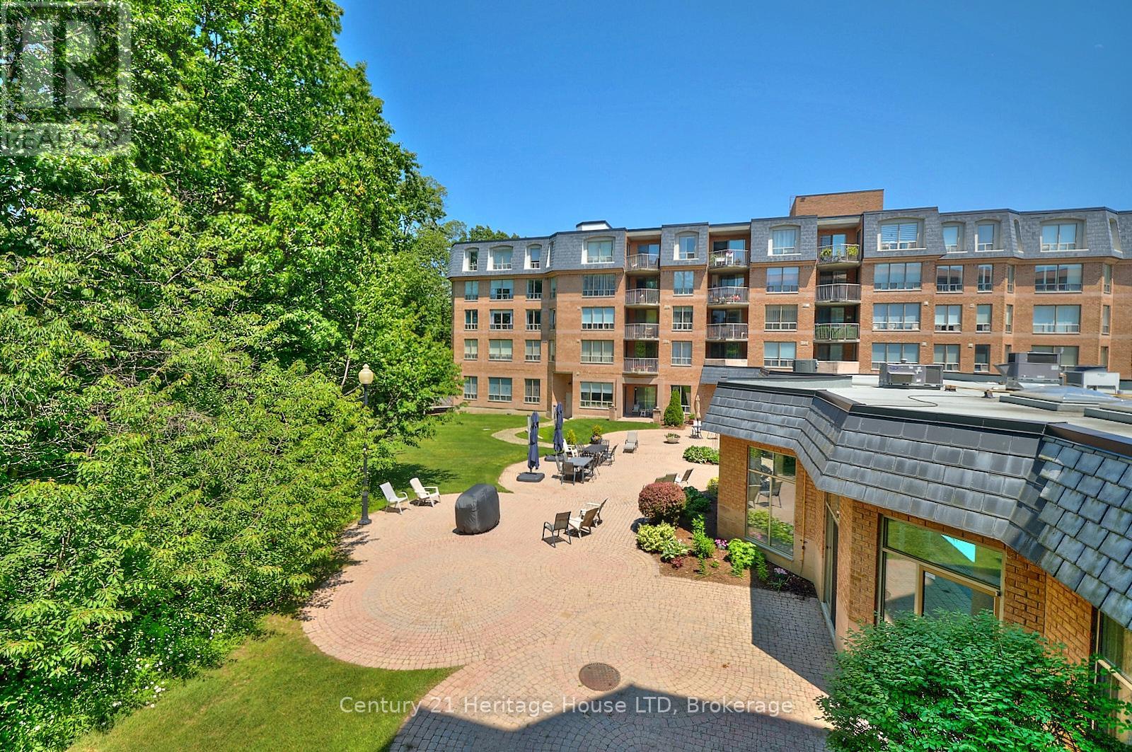 Apartment at 317 - 8111 FOREST GLEN DRIVE, Niagara Falls (Mt. Carmel)