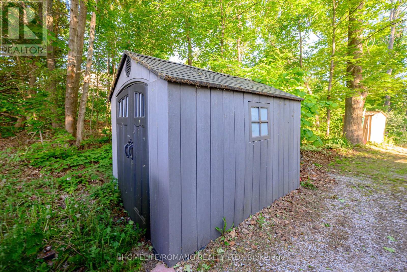 Detached at 15 PLEASURE STREET, Kawartha Lakes