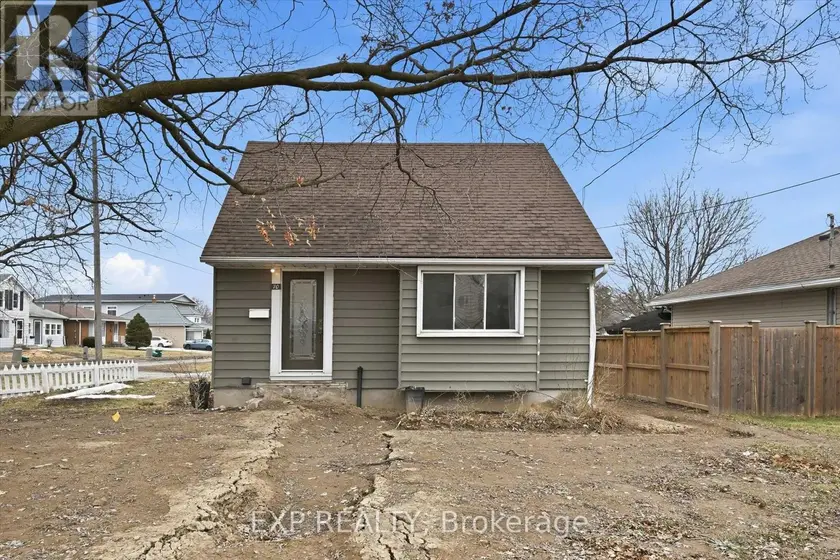 Detached at 70 WHYTE AVENUE N, Thorold (Thorold Downtown)