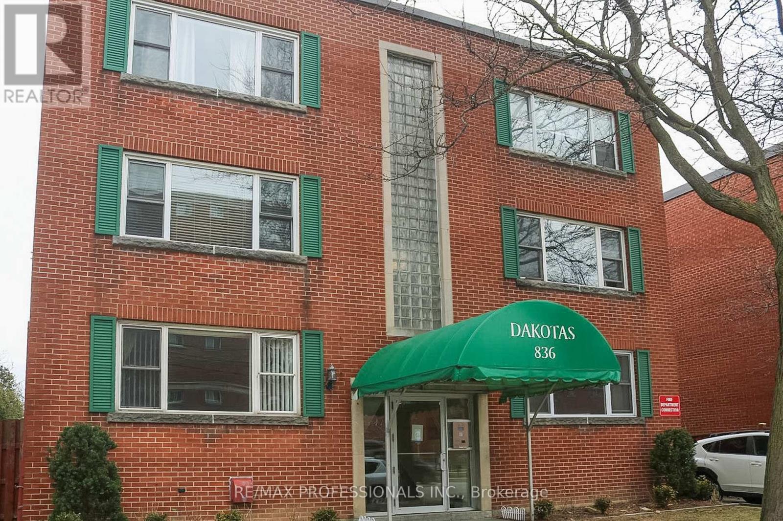 Apartment at 206 - 836 CONCESSION STREET, Hamilton (Raleigh)