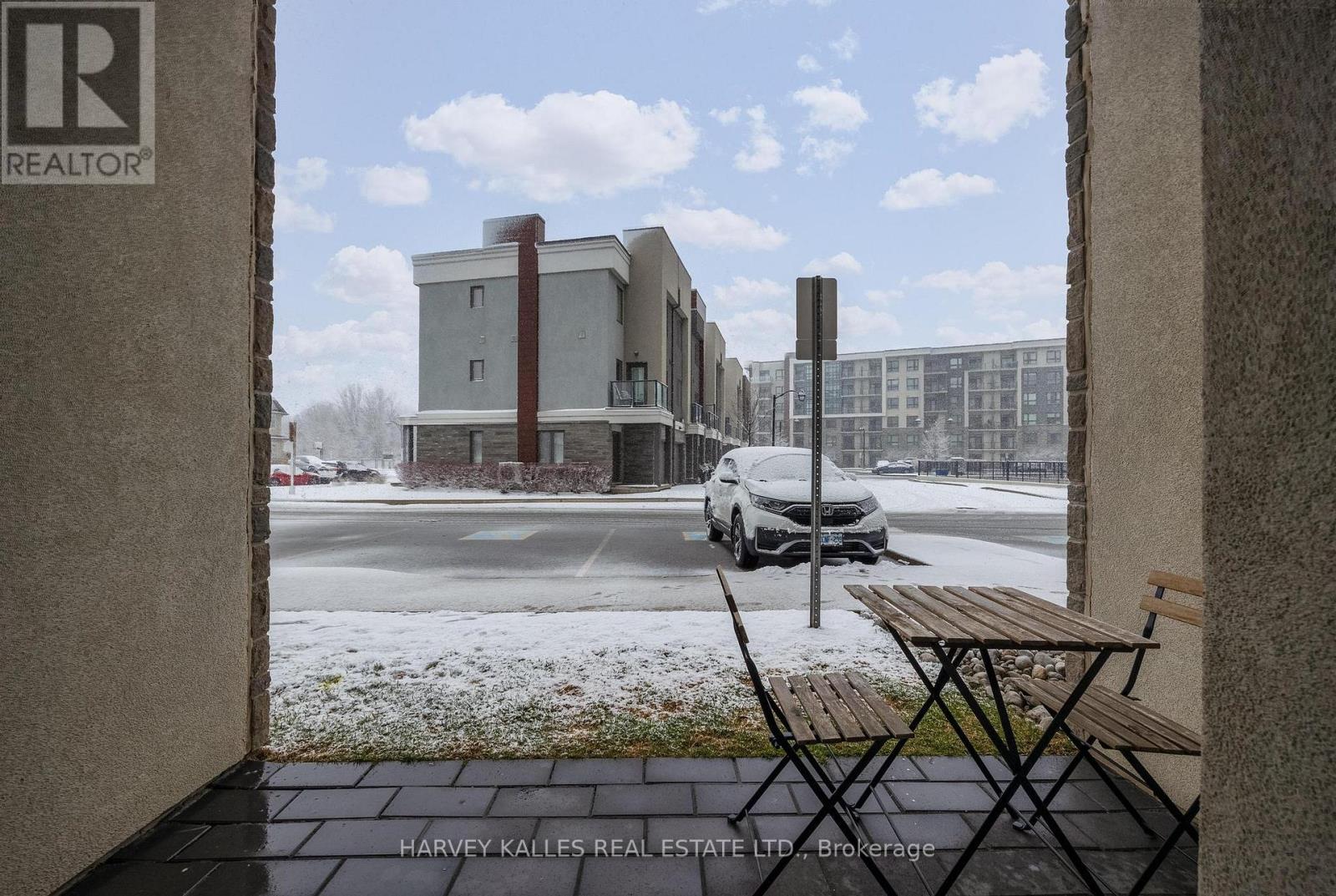 Apartment at 122 - 101 SHOREVIEW PLACE, Hamilton