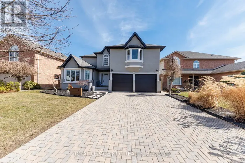 Detached at 7 SARAH COURT, St. Catharines