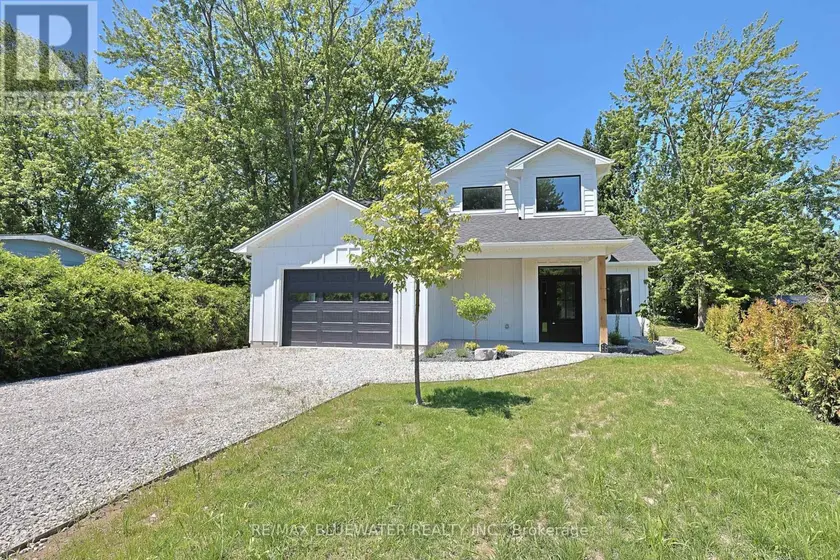 Detached at 72623 STANLEY STREET, Bluewater