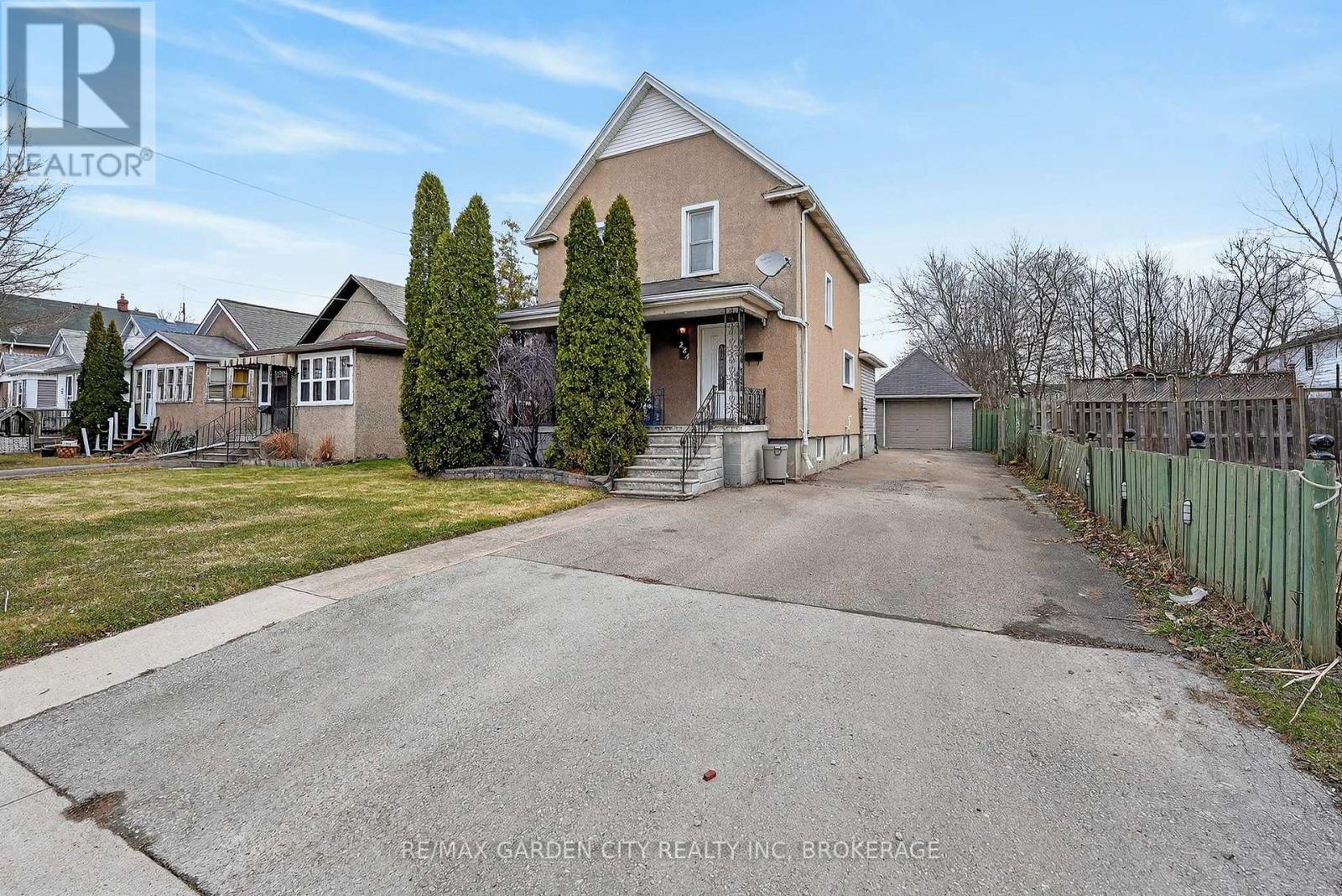 Detached at 284 BURGAR STREET, Welland (Welland Downtown)