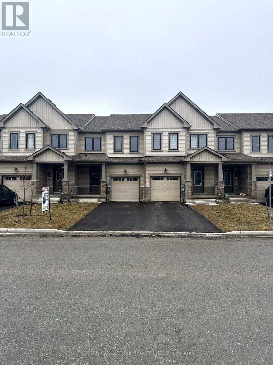 Townhouse at 117 KEELSON STREET, Welland (Dain City)