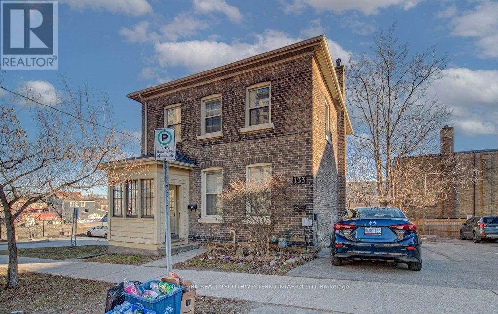Multiplex at 133 DARLING STREET, Brantford
