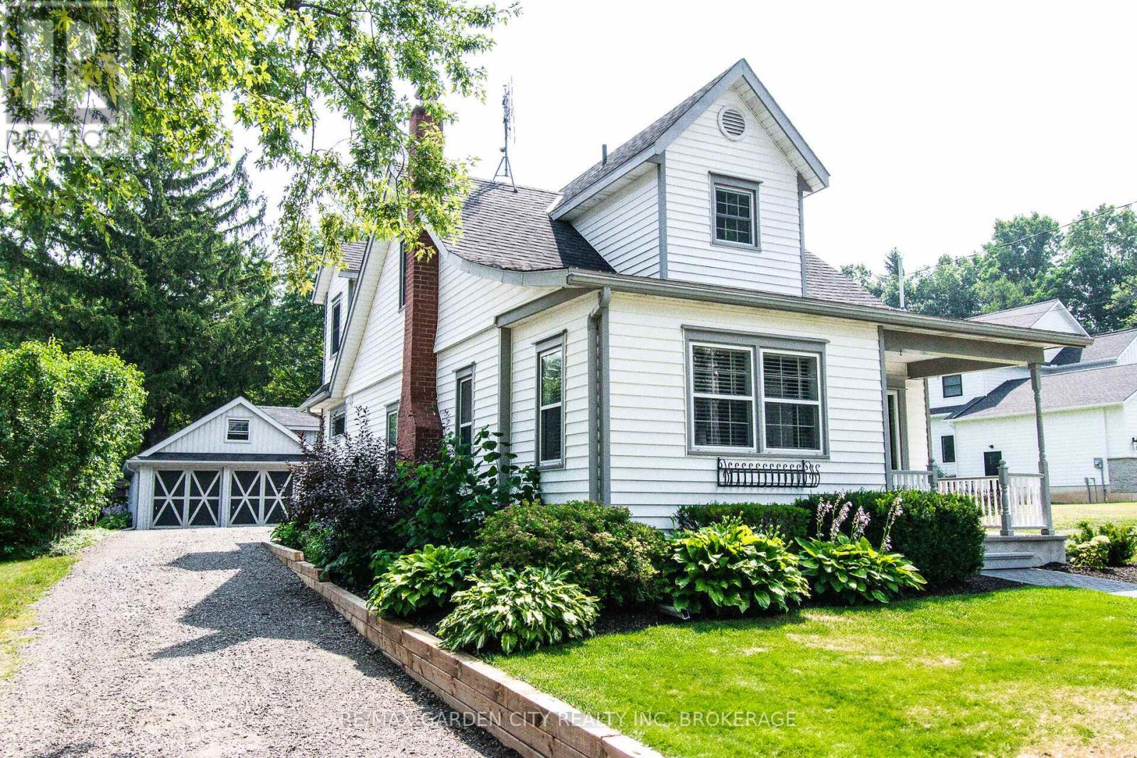 Detached at 1171 MAPLE STREET, Pelham (Fenwick)