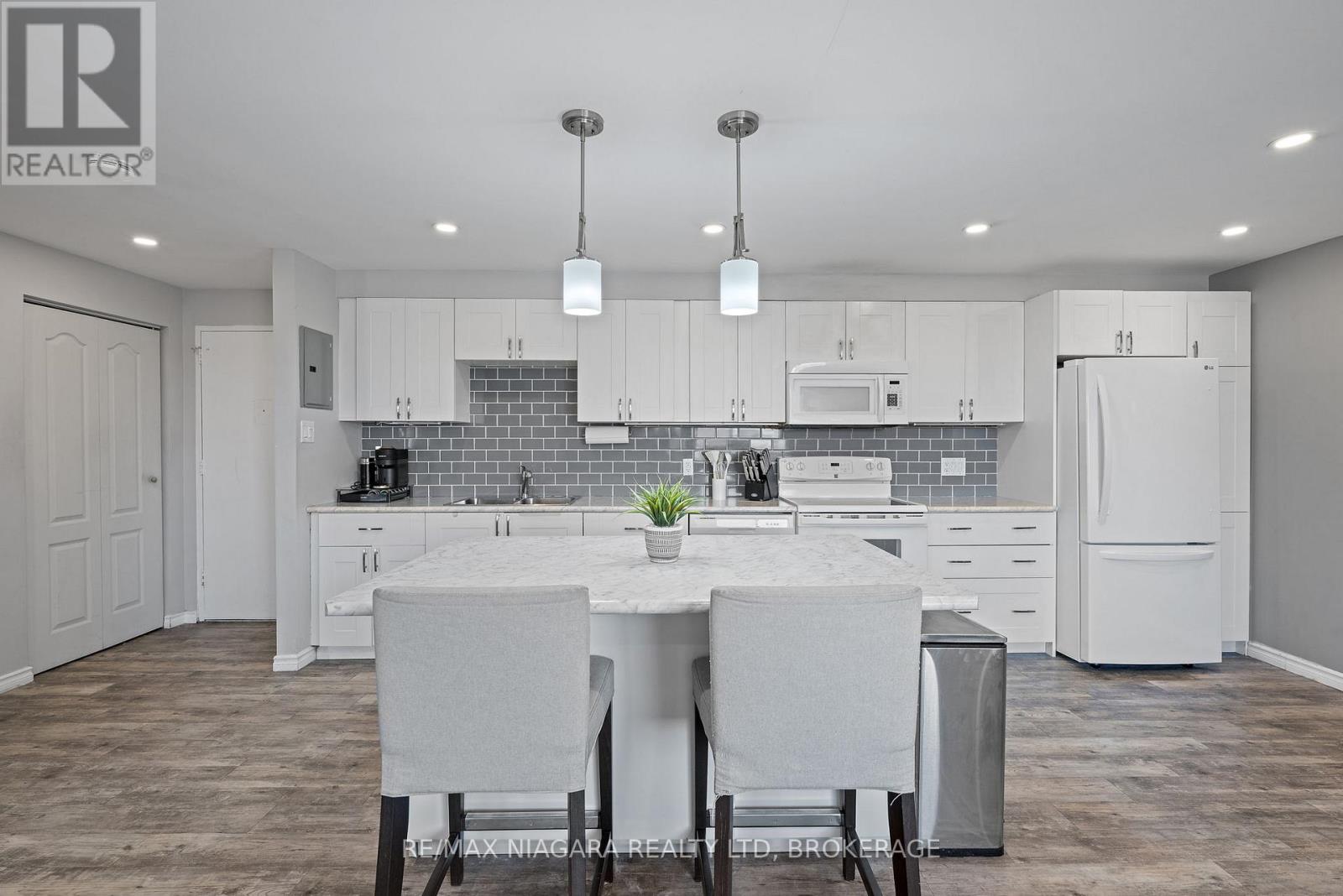 Apartment at 308 - 198 SCOTT STREET, St. Catharines (Fairview)