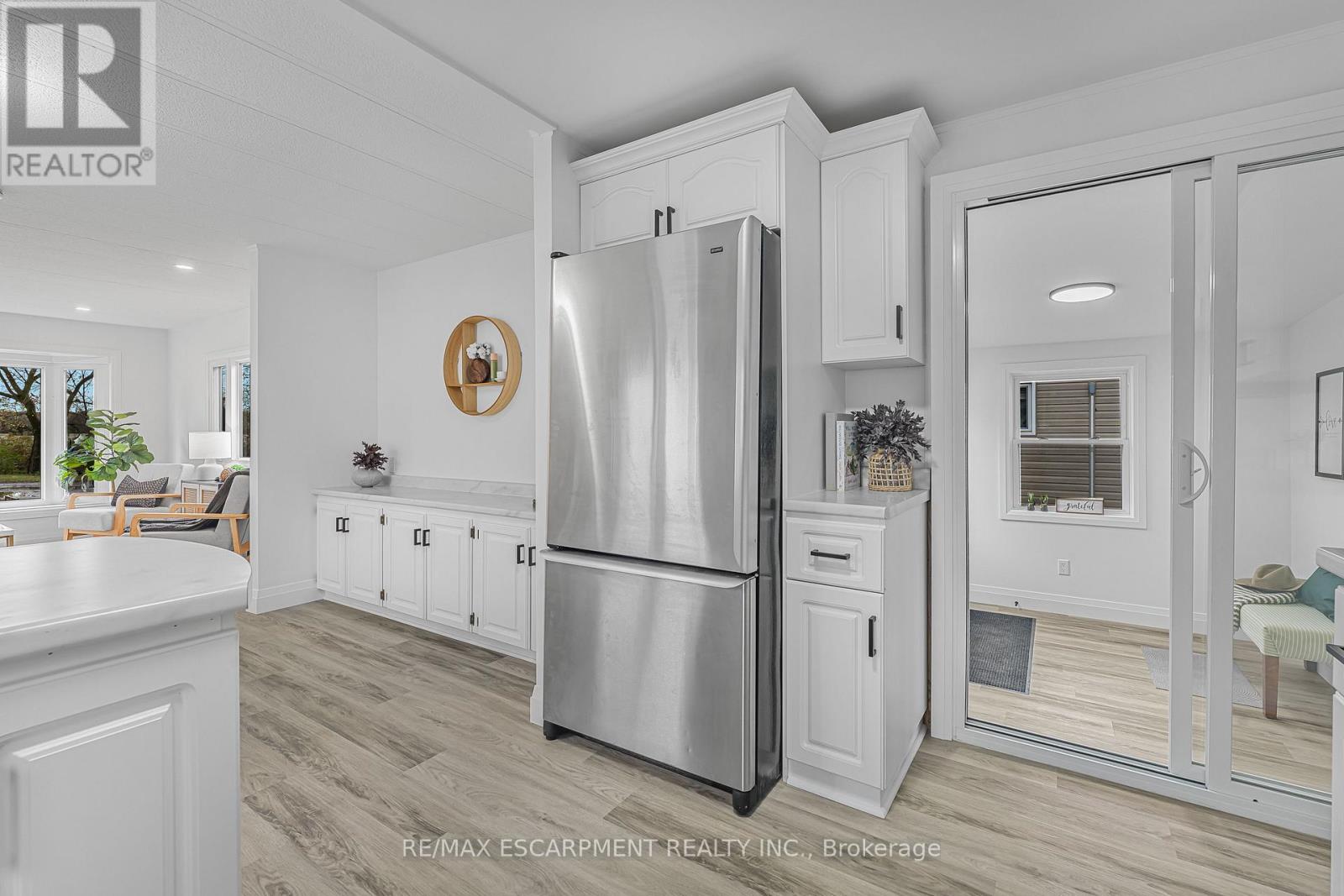 Detached at 22 - 43969 HIGHWAY 3, Wainfleet