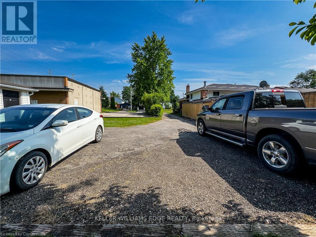 Detached at 598 MAPLEDALE AVENUE, London North (North J)