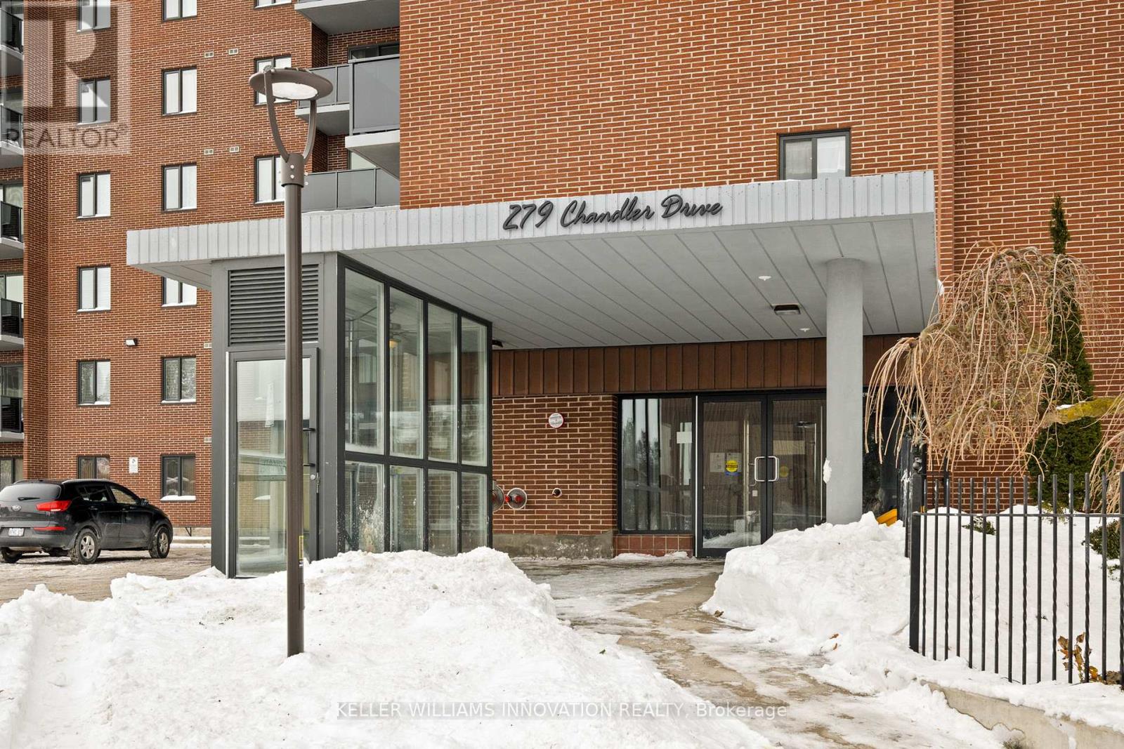 Apartment at 203 - 279 CHANDLER DRIVE, Kitchener