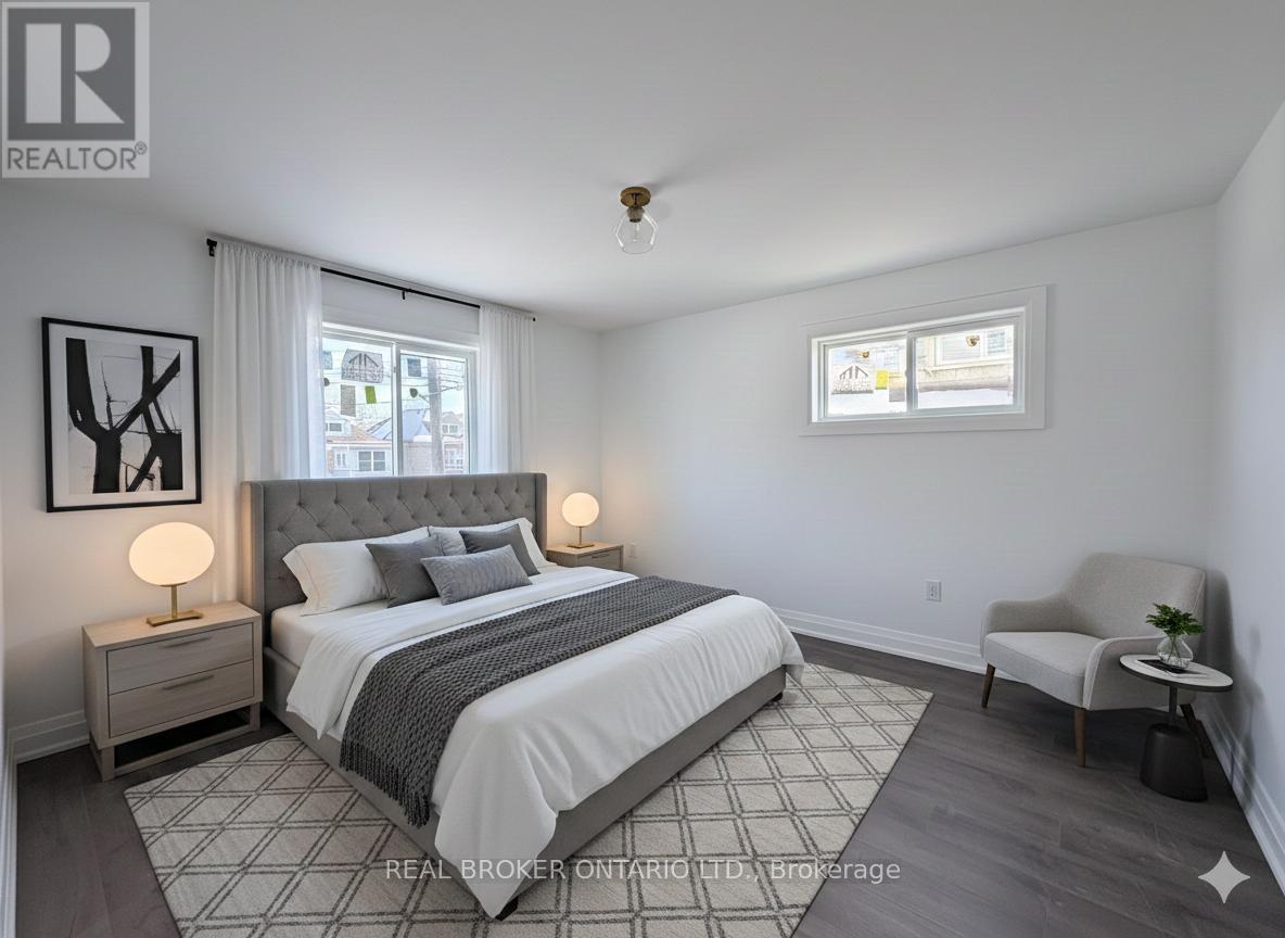 Detached at UPPER - 184 OTTAWA STREET S, Hamilton