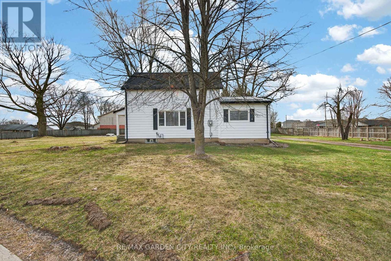 Detached at 407 BELL STREET, Ingersoll