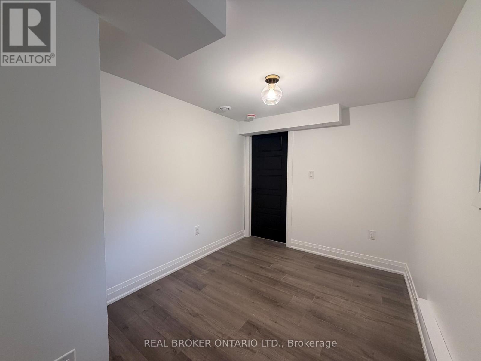 Detached at BASEMENT - 184 OTTAWA STREET S, Hamilton
