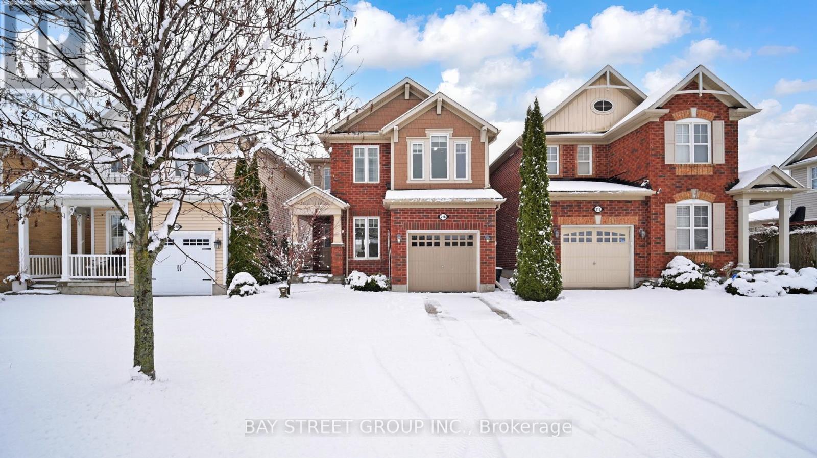Detached at 216 EMICK DRIVE, Hamilton (Ancaster)