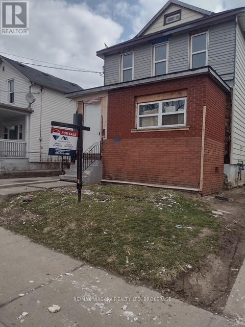 Multiplex at 4550 CRYSLER AVENUE, Niagara Falls (Downtown)