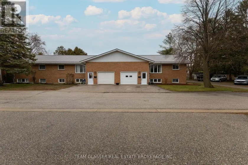 Townhouse at 15 - 214 SOUTH STREET W, Aylmer