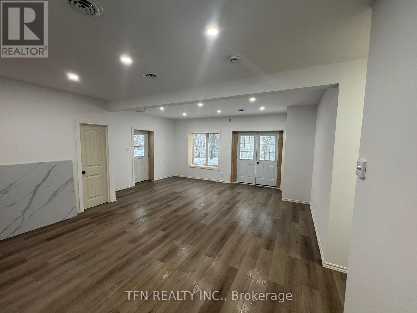 Detached at 385 GABLES ROAD, Machar