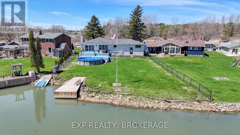 Detached at 72 WILLOWBANK ROAD W, Front of Leeds & Seeleys Bay