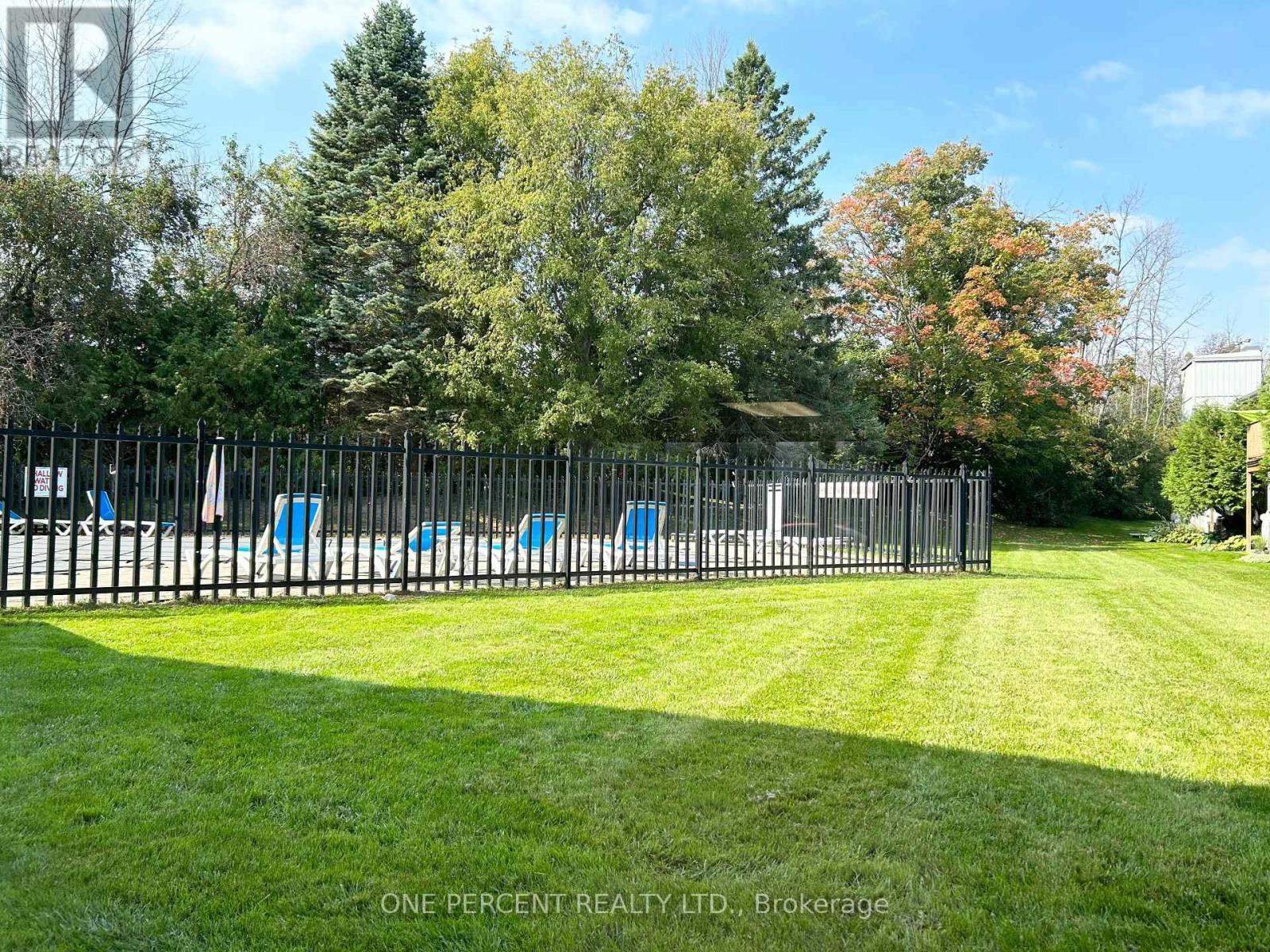 Townhouse at 31 - 209472 HIGHWAY 26 HIGHWAY, Blue Mountains