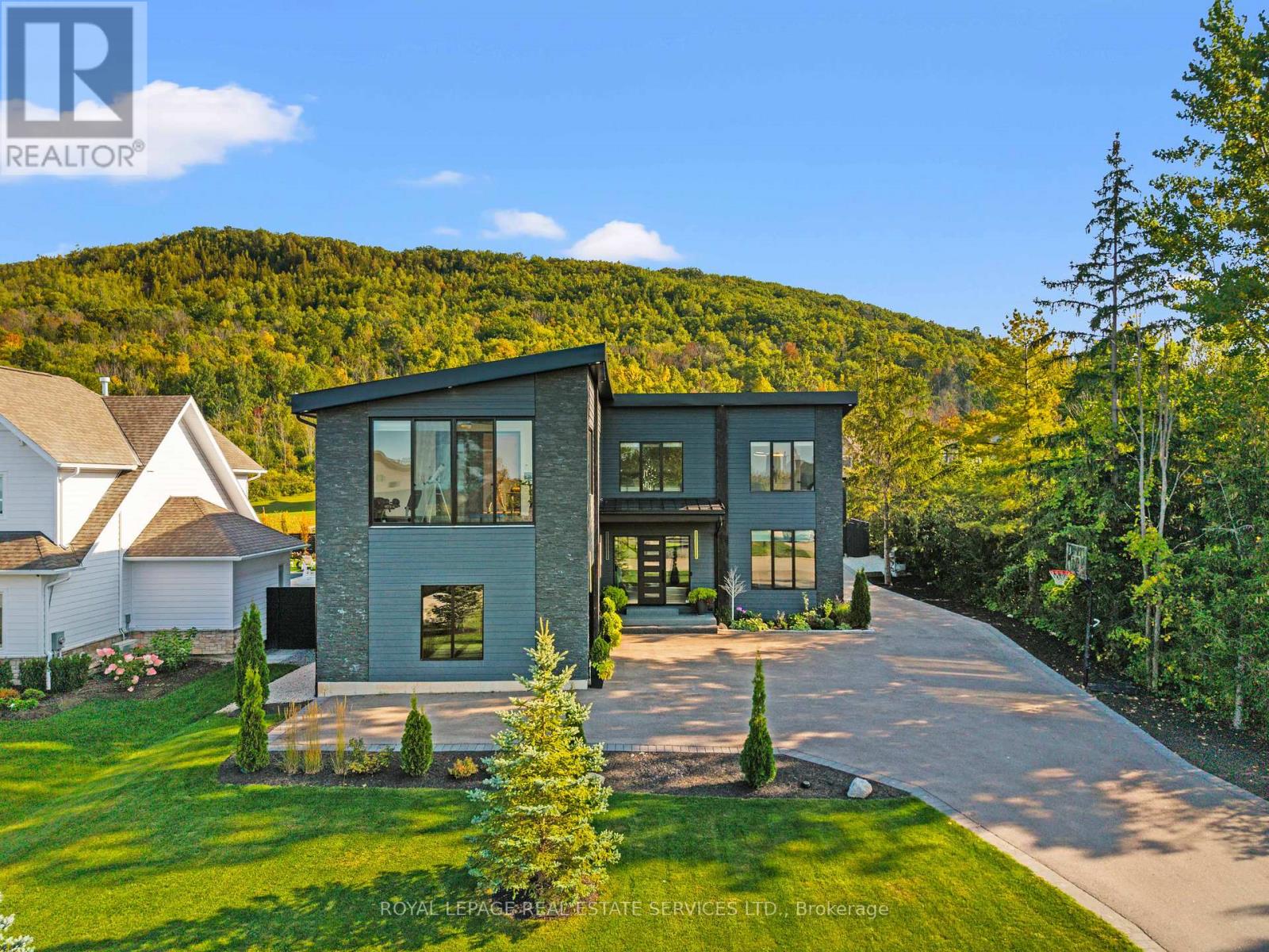 Detached at 118 BARTON BOULEVARD, Blue Mountains