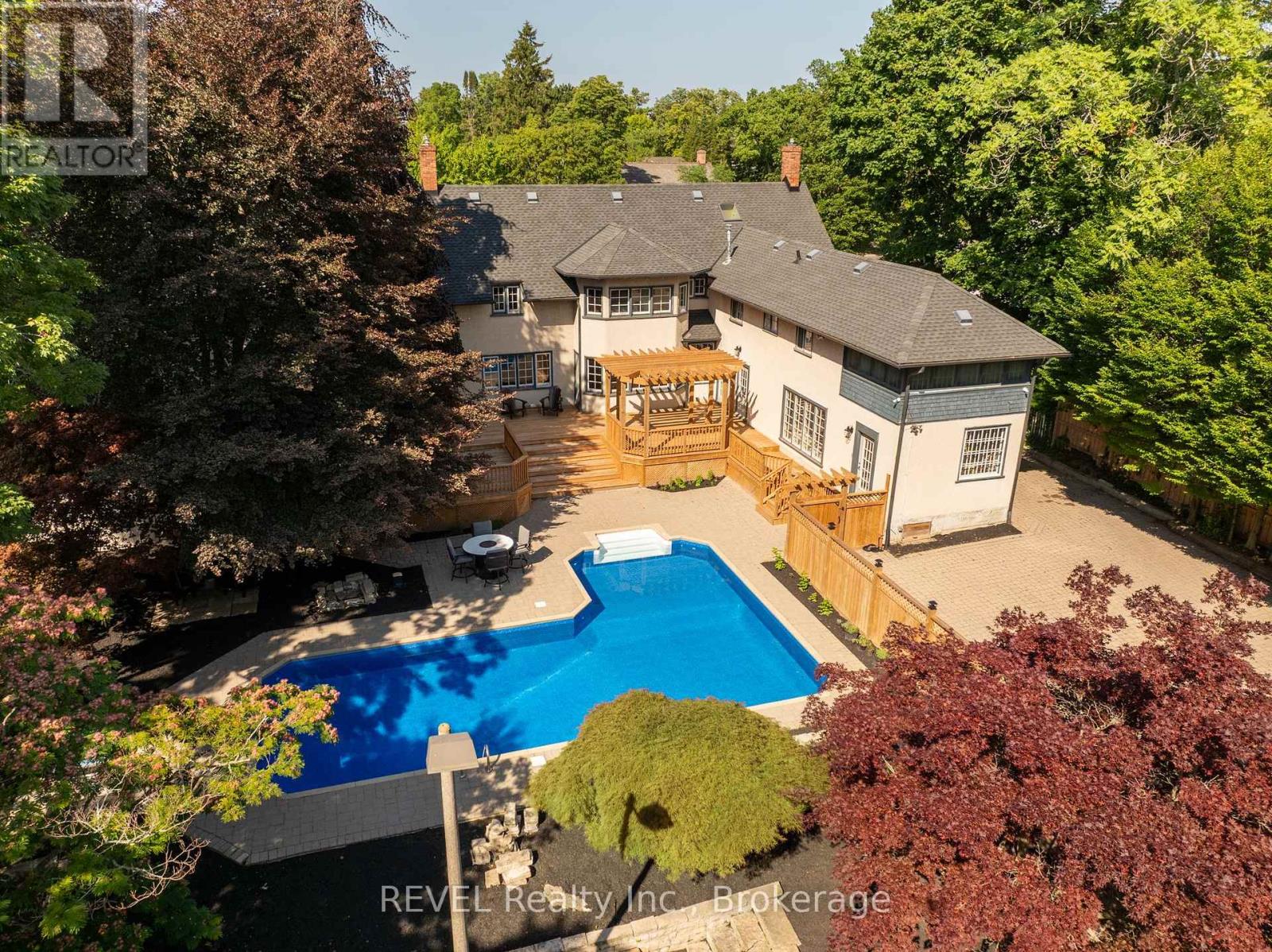 Detached at 166 QUEEN STREET, Niagara-on-the-Lake (Town)