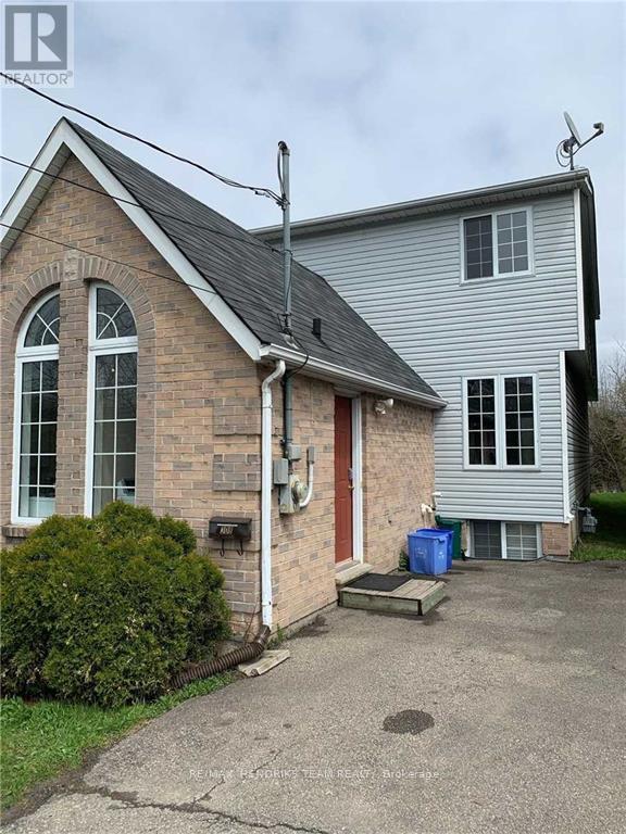 Semi-Detached/Link at 308 OAKDALE AVENUE, St. Catharines (E. Chester)