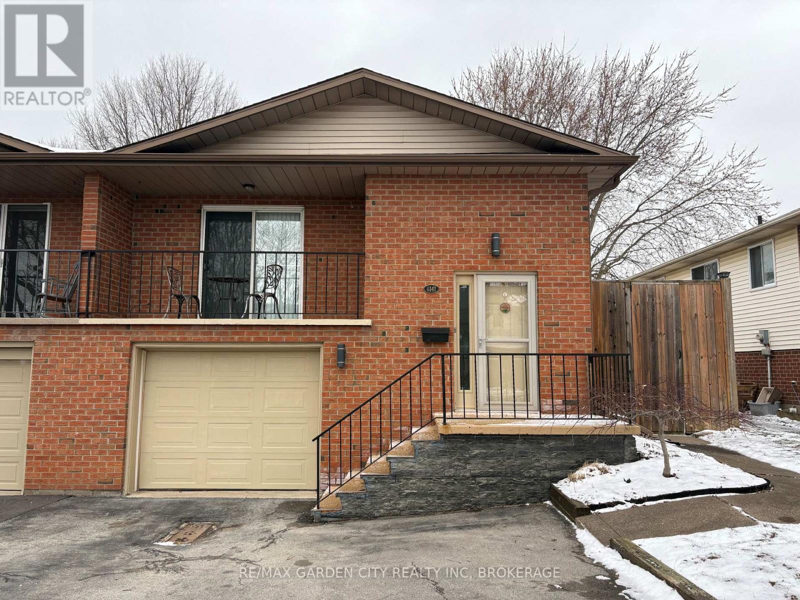 Semi-Detached/Link at 6141 WILDROSE CRESCENT, Niagara Falls (Oldfield)