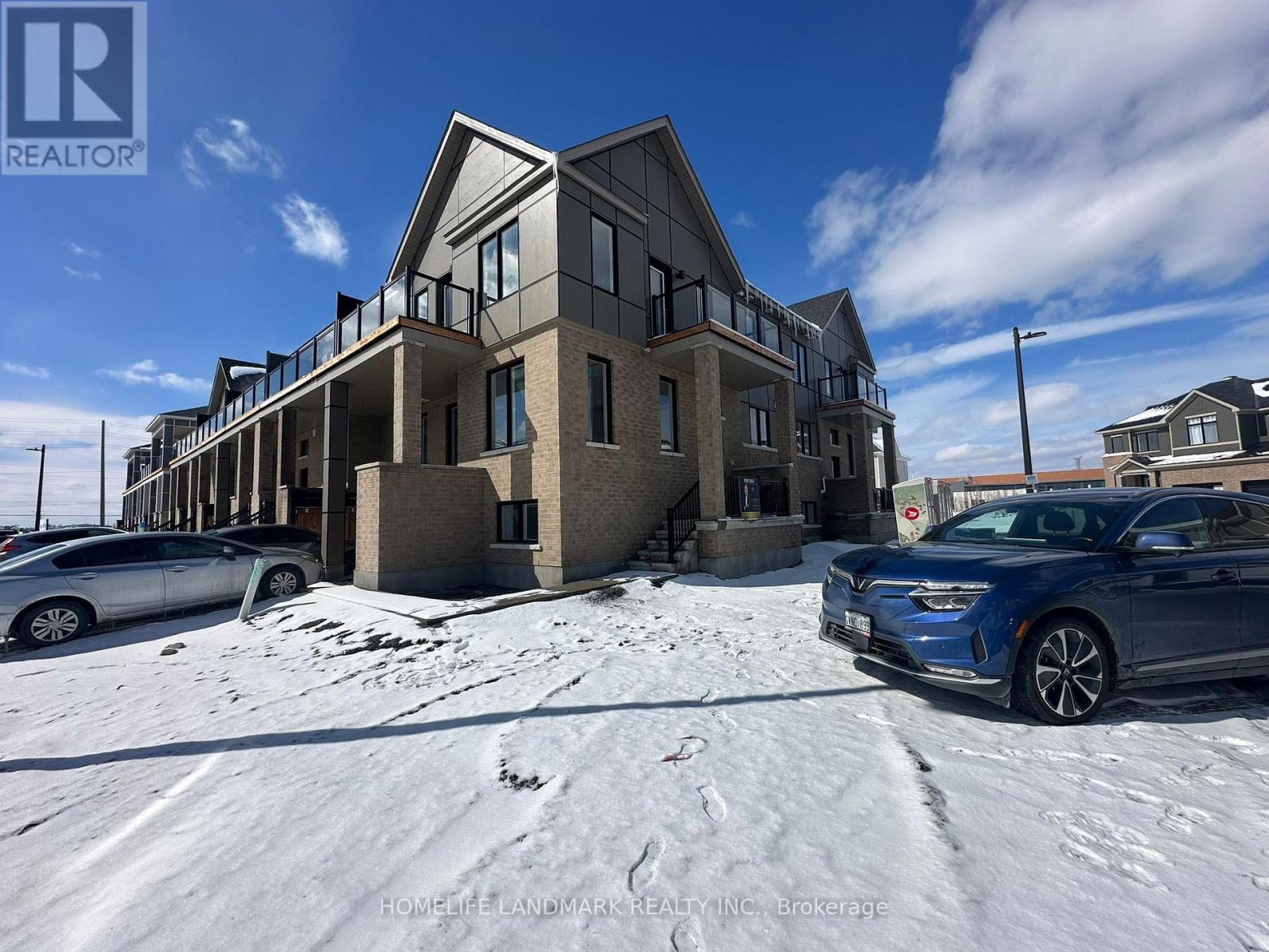 Townhouse at 74 RYAN REYNOLDS WAY, Ottawa