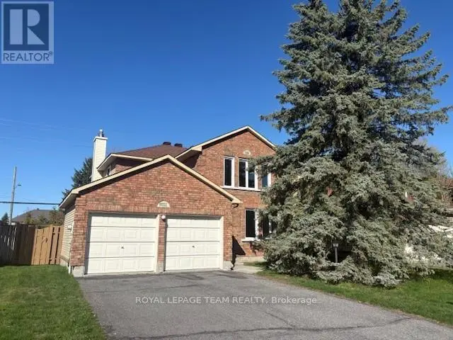 Detached at 97 HUNTSMAN CRESCENT, Ottawa