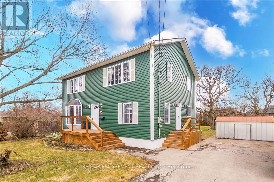 Detached at 29 QUAKER ROAD, Welland (N. Welland)