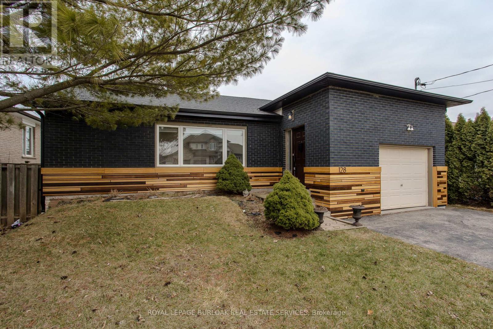 Detached at 128 MARGARET AVENUE, Hamilton (Stoney Creek)
