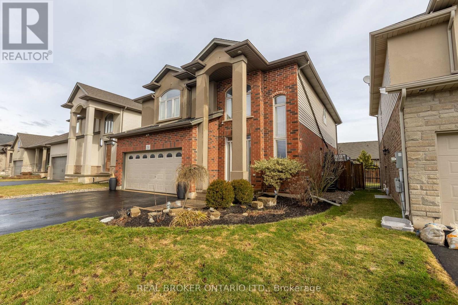 Detached at 50 GAISER ROAD, Welland (Coyle Creek)