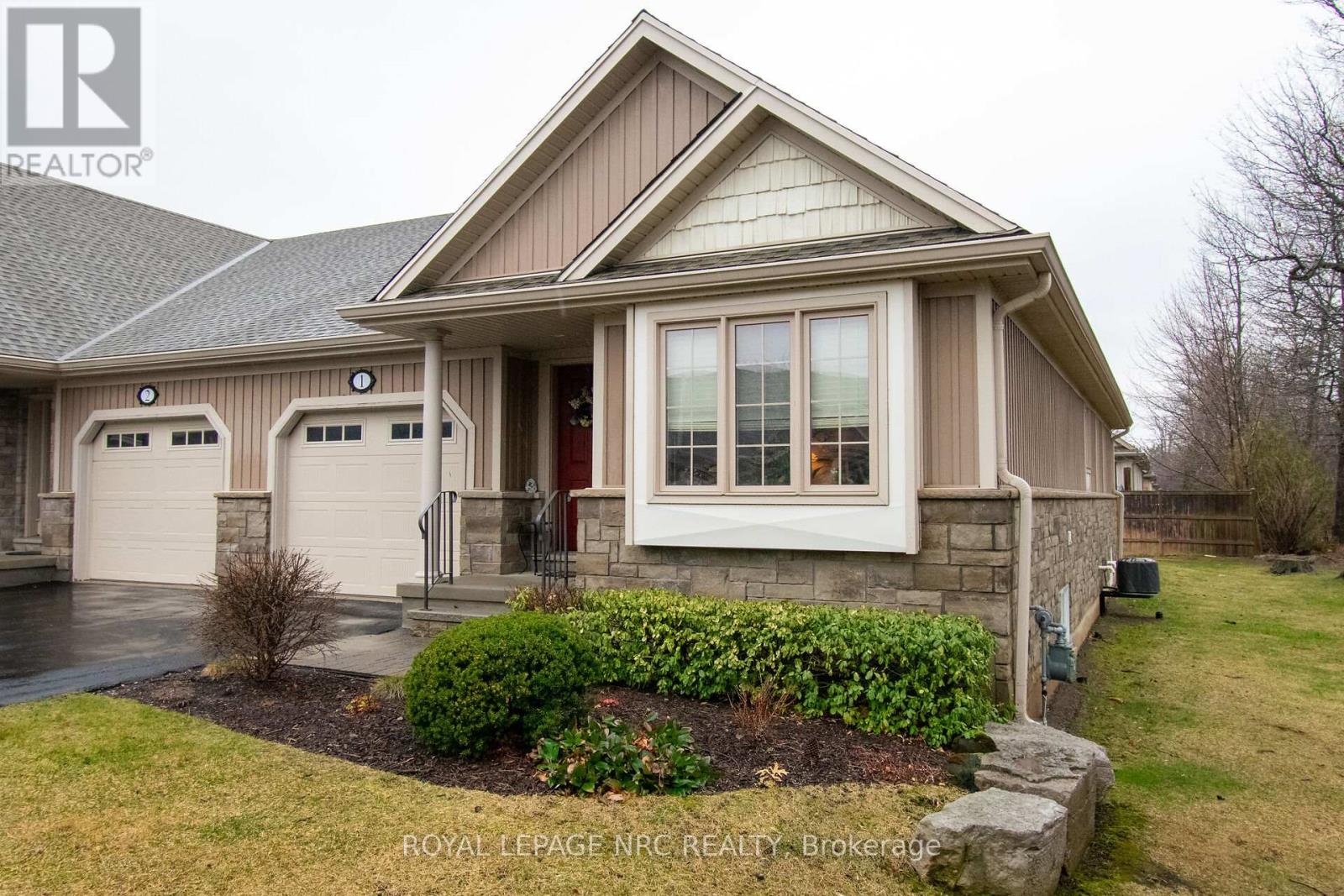Townhouse at 1 - 603 WELLAND AVENUE, St. Catharines (Carlton/Bunting)