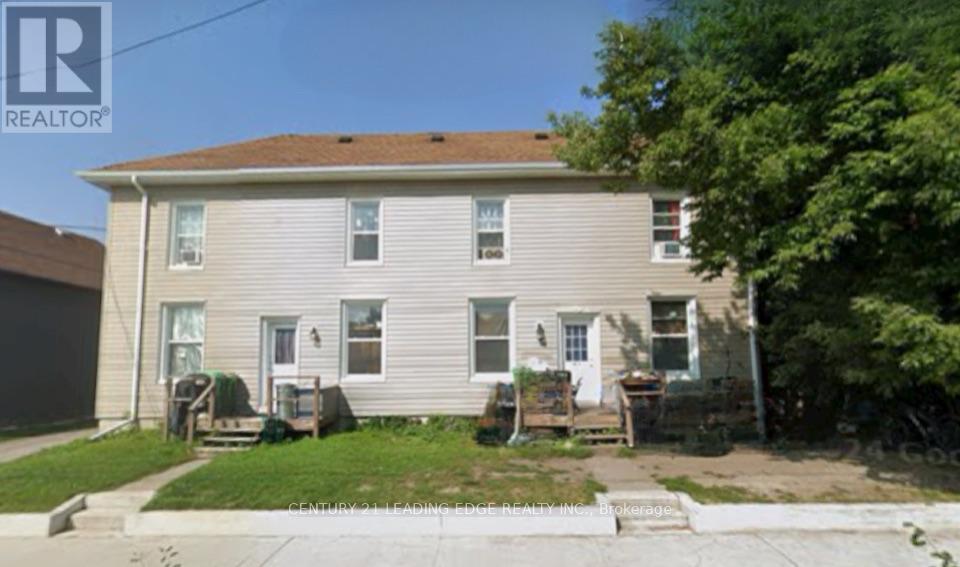Multiplex at 185-187 BETHUNE STREET, Peterborough (Town Ward 3)
