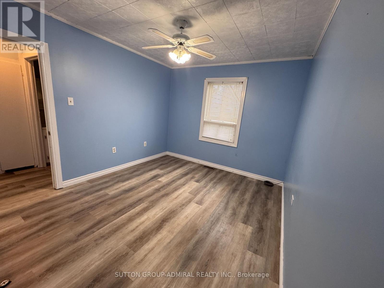 Detached at 305 CROWLAND AVENUE, Welland