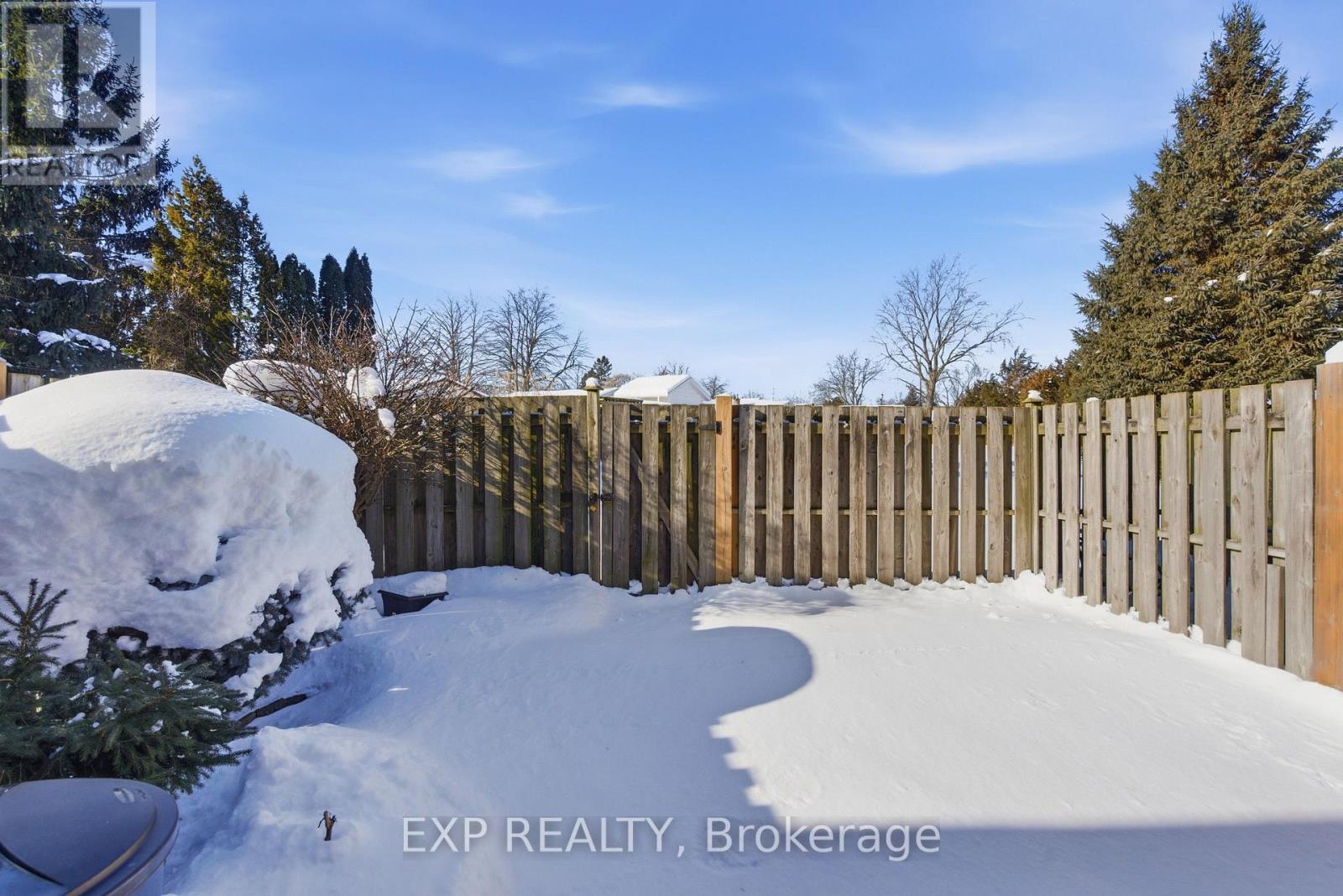 Townhouse at 10 - 3322 ADDISON AVENUE, Niagara Falls