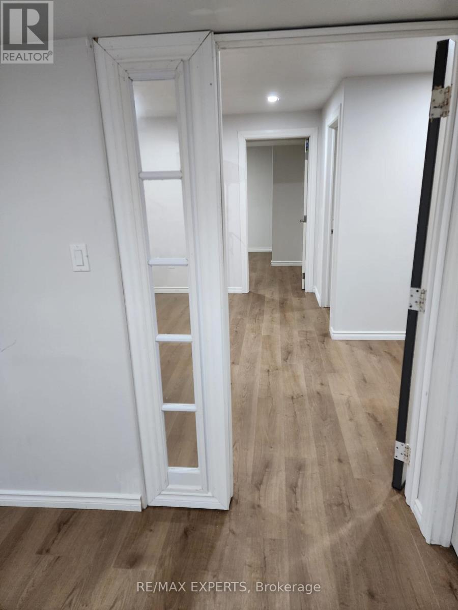 Detached at BSMT - 2421 SEVEN OAKS RIDGE, London South (South U)