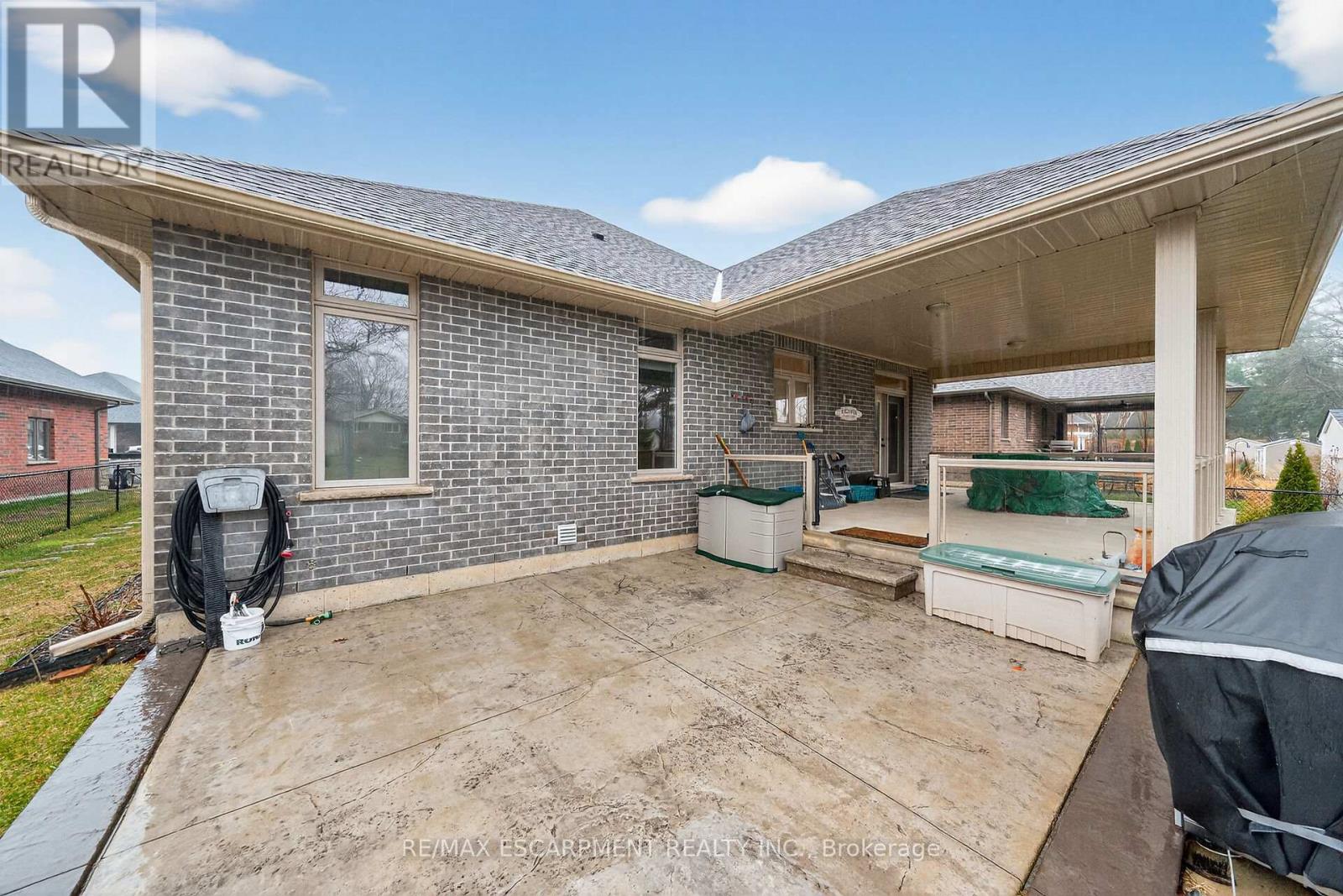Detached at 31 SYCAMORE DRIVE, Norfolk