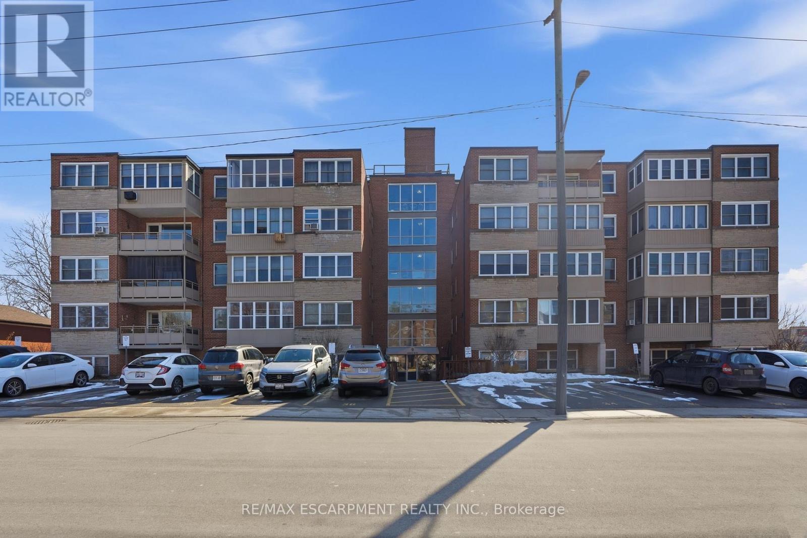 Apartment at 106 - 9 GRANT BOULEVARD, Hamilton (Dundas)