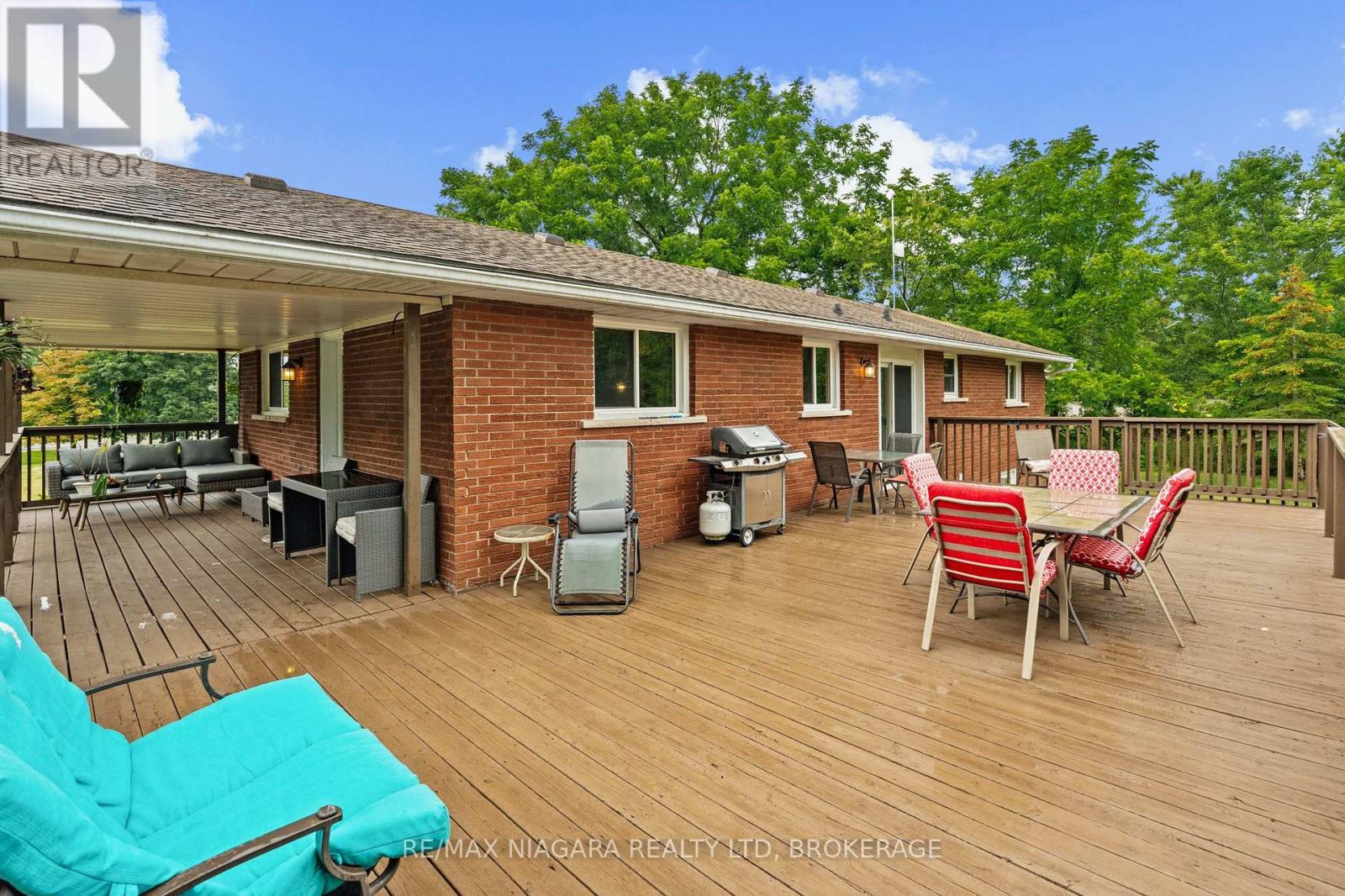 Detached at 594 DOANS RIDGE ROAD, Welland