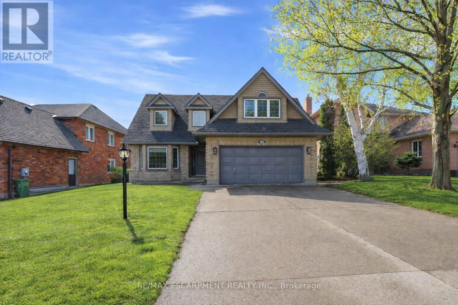 Detached at 138 MILLER DRIVE, Hamilton (Ancaster)
